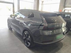 Volvo XC70 Plug-in Hybrid 2026 All-Wheel Drive Extended Range Ultra - ფოტო 5