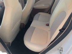 Wuling Hongguang MINIEV Fourth Generation Four-Door Advanced Edition - ფოტო 17