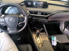 Lexus UX New Energy 2020 300e Pure Joy Edition - ფოტო 10