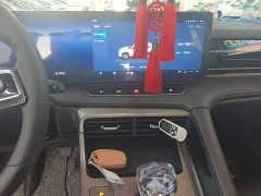 SAIC MG RX5 1.5T Deluxe Sliding Screen Edition - ფოტო 13