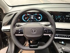 Changan Eado PLUS Blue Whale NE 1.4T GDI DCT Luxury Edition - ფოტო 11