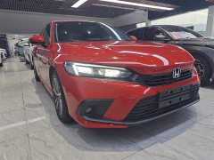 Honda Civic 240TURBO CVT Dynamic Edition - ფოტო 4