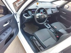 Honda Fit 1.5L CVT Trend Edition - ფოტო 16