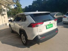 Toyota RAV4 2024 2.0L CVT FWD Urban Edition - ფოტო 5