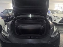 Tesla Model Y Rear-Wheel Drive - ფოტო 16