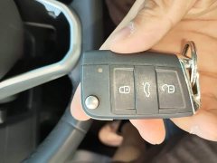 Volkswagen Touareg 2025 Sharp 300TSI Sharp Enjoy Edition - ფოტო 9