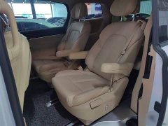 Buick GL8 ES Luxe Enjoyment Edition - ფოტო 17
