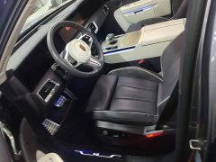 FAW Red Flag E-HS9 2022 690km Range Flagship Edition Six-Seater - ფოტო 15