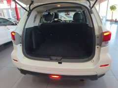 Nissan Tuouda 2020 2.5L XL Upper Automatic 2WD Luxury Edition - ფოტო 19