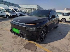 XPeng G9 570 Max - ფოტო 1