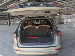 Li Auto ONE 2021 Extended Range 6-Seater - ფოტო 19