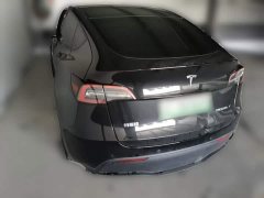 Tesla Model Y Rear-Wheel Drive - ფოტო 7