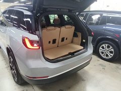 NIO ES8 2020 415KM Six-Seater - ფოტო 19