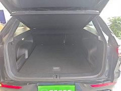 Volkswagen Lanhun 380TSI AWD R-Line Cruising Zhongxiang Edition - ფოტო 19