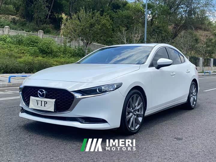 Mazda3 Axela 2.0L Automatic Elegant Edition