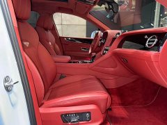 Bentley Bentayga 2022 4.0T V8 - ფოტო 19