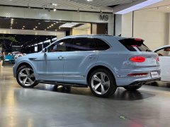 Bentley Bentayga 2022 4.0T V8 - ფოტო 4