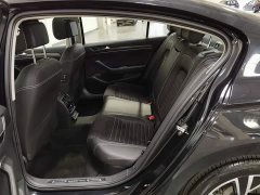 Volkswagen Magotan 2021 330TSI DSG 30th Anniversary Edition - ფოტო 15