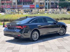 Toyota Avalon 2019 Hybrid 2.5L XLE Premium China VI - ფოტო 4