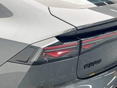 Changan UNI-V Third Generation 2.0T Dynamic Engine Edition - ფოტო 11
