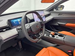 Changan UNI-V Third Generation 2.0T Dynamic Engine Edition - ფოტო 15
