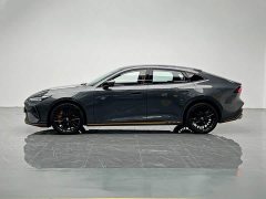 Changan UNI-V Third Generation 2.0T Dynamic Engine Edition - ფოტო 3