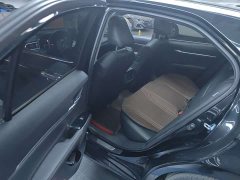 Toyota Camry 2021 2.5G Luxury - ფოტო 8