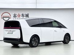 Li Auto MEGA Home Family Edition - ფოტო 6