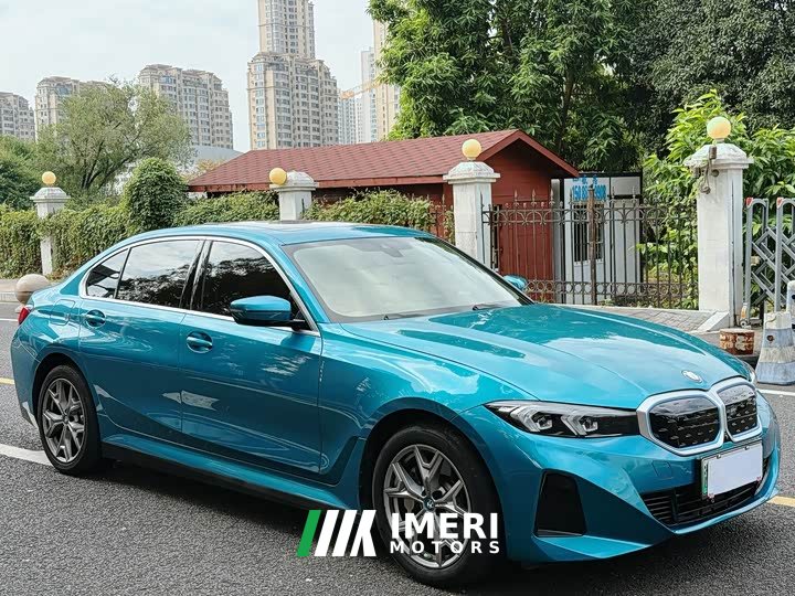 BMW i3 eDrive 35 L