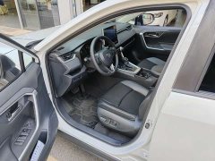 Toyota RAV4 2.0L CVT FWD Style Edition - ფოტო 8