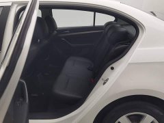Volkswagen Lavida 2019 Lavida Qihang 1.5L Manual Fashion Edition National VI - ფოტო 15