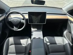 Tesla Model Y Standard Range RWD - ფოტო 10