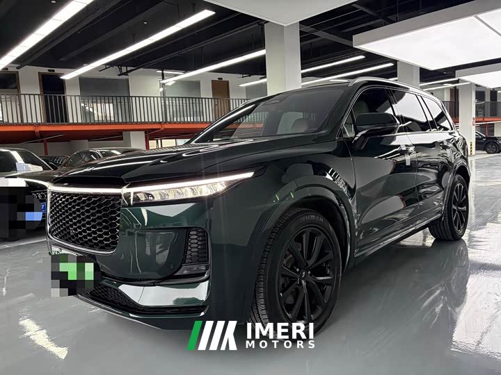 Li Auto Ideal ONE 2020 extended range 6-seater version
