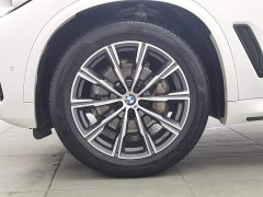 BMW X5 (Imported) Facelift xDrive30i M Sport Package - ფოტო 17