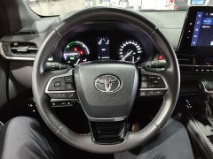 Toyota Sienna 2.5L Hybrid Premium Edition - ფოტო 10