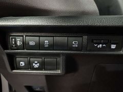 Toyota Sienna 2.5L Hybrid Premium Edition - ფოტო 14