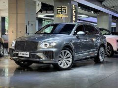Bentley Bentayga 4.0T V8 - ფოტო 1