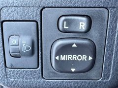 Toyota Yaris L Zhixuan X 1.5L CVT Luxury Plus - ფოტო 8