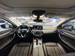 BMW 5 Series Facelift 530Li Luxury Edition Premium Package - ფოტო 15