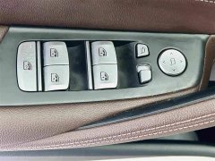 BMW 5 Series Facelift 530Li Luxury Edition Premium Package - ფოტო 19