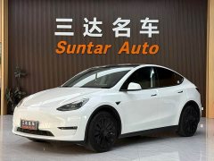 Tesla Model Y Standard Range RWD - ფოტო 1