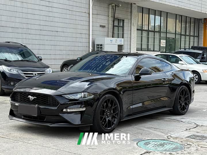 Ford Mustang 2.3T EcoBoost