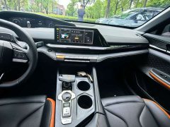 Changan UNI-V 2022 1.5T Deluxe - ფოტო 19