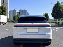 Li Auto i6 Four-Wheel Drive Standard Edition - ფოტო 17