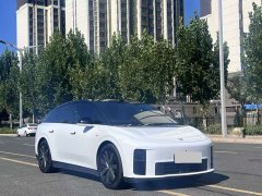 Li Auto i6 Four-Wheel Drive Standard Edition - ფოტო 3