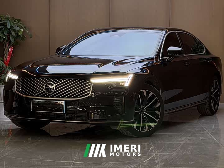 Volvo S90 B5 Intelligent Remote Luxury Edition - ავტომობილი ჩინეთიდან