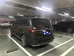 Buick GL8 Land Business Class 652T Comfort - ფოტო 7