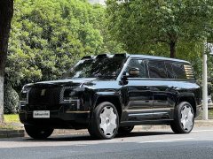 Yangwang U8 L Dingshi Edition - ფოტო 1