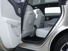Voyah Lantu Zhiyin Rear-Wheel Drive Qiankun Edition - ფოტო 6