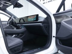 Voyah Lantu Zhuiguang 2024 PHEV AWD Extended Range Executive - ფოტო 5
